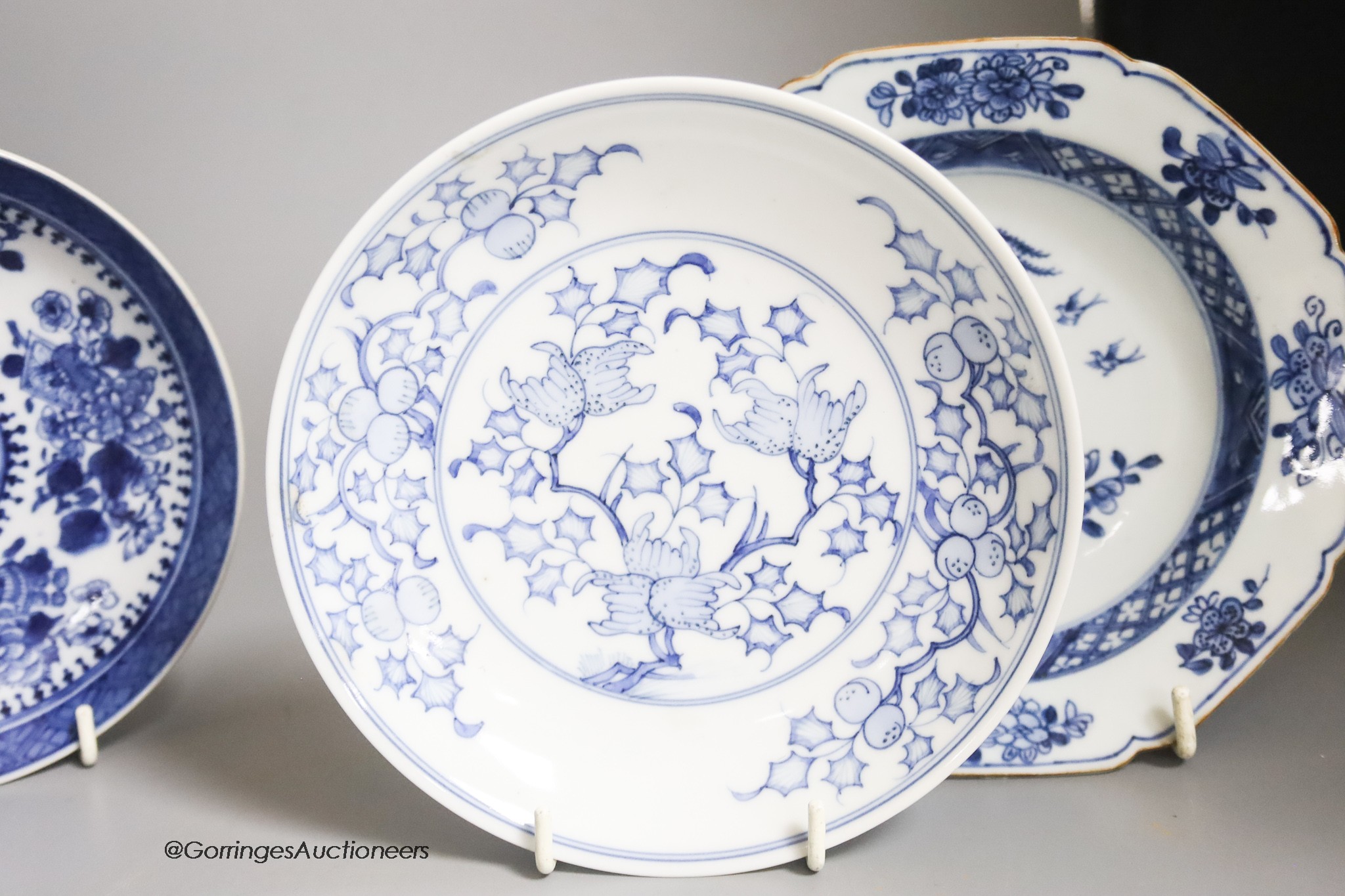 Four various Chinese blue and white dishes, diameter 16cm